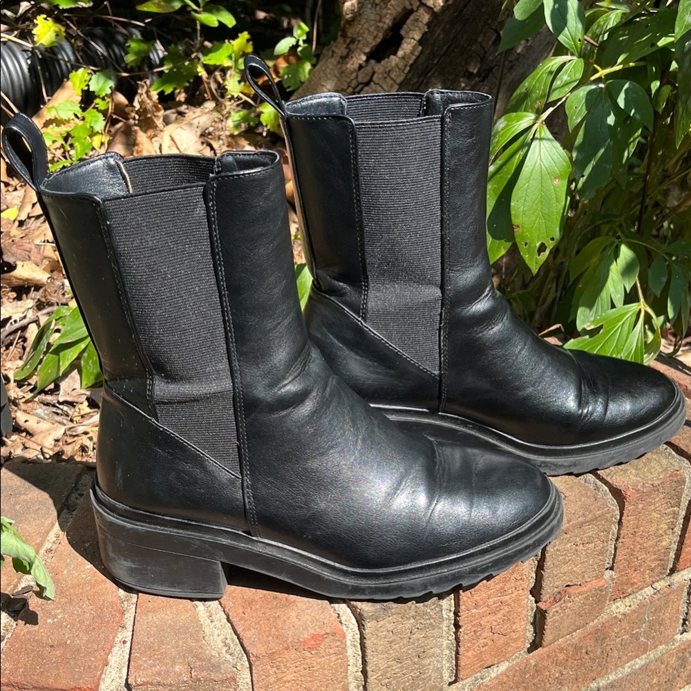 Black Chelsea Chunky Sole Boot 9.5